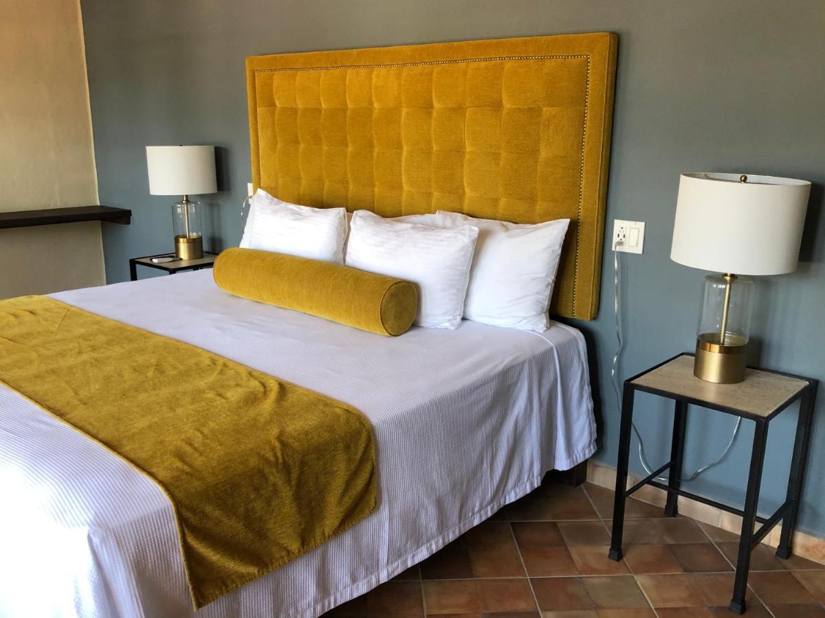 Hotel 1697 Loreto ロレト エクステリア 写真