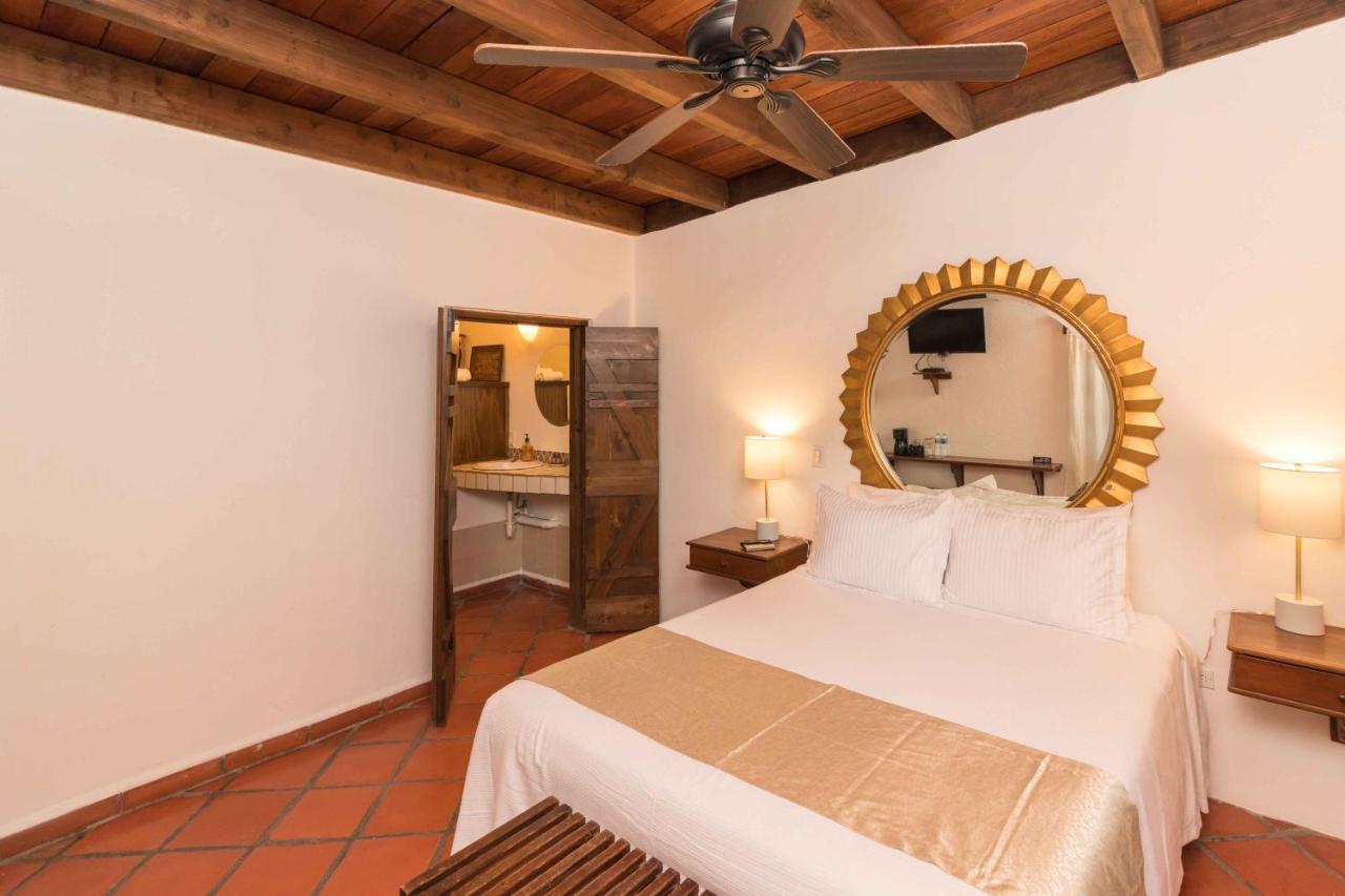 Hotel 1697 Loreto ロレト エクステリア 写真