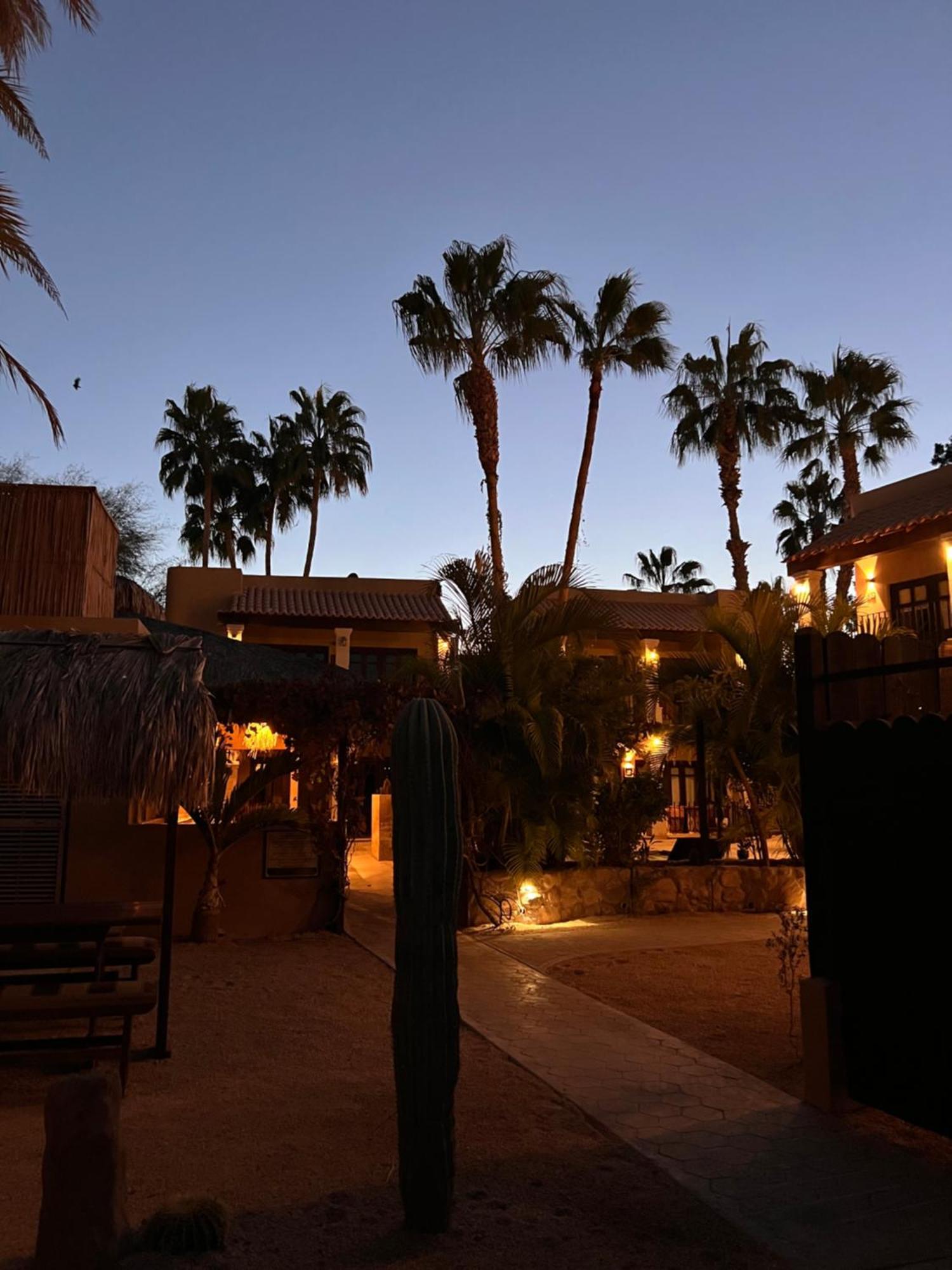 Hotel 1697 Loreto ロレト エクステリア 写真